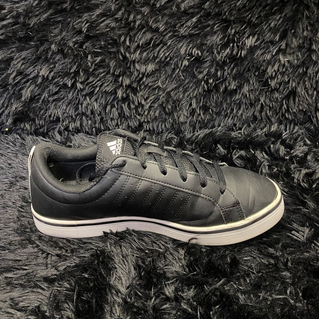 Adidas Classic Black & White