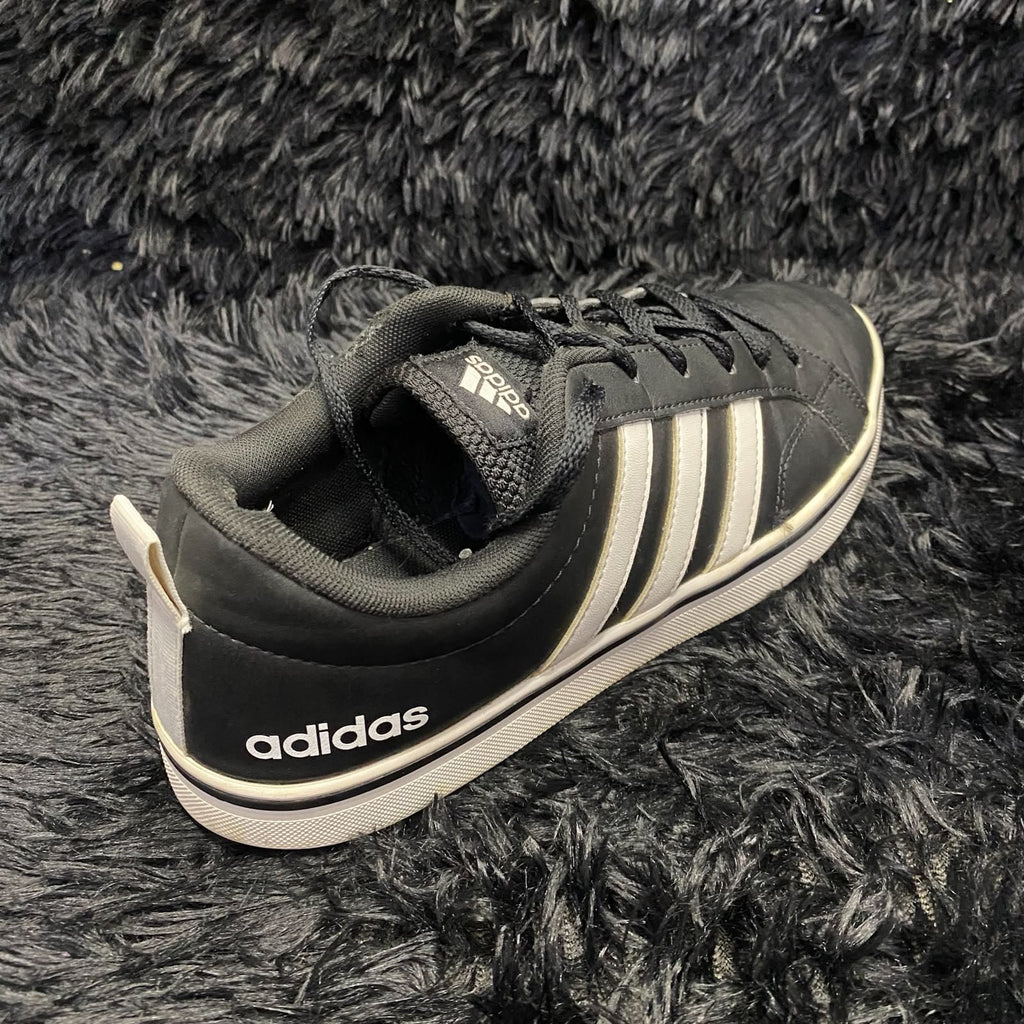 Adidas Classic Black & White