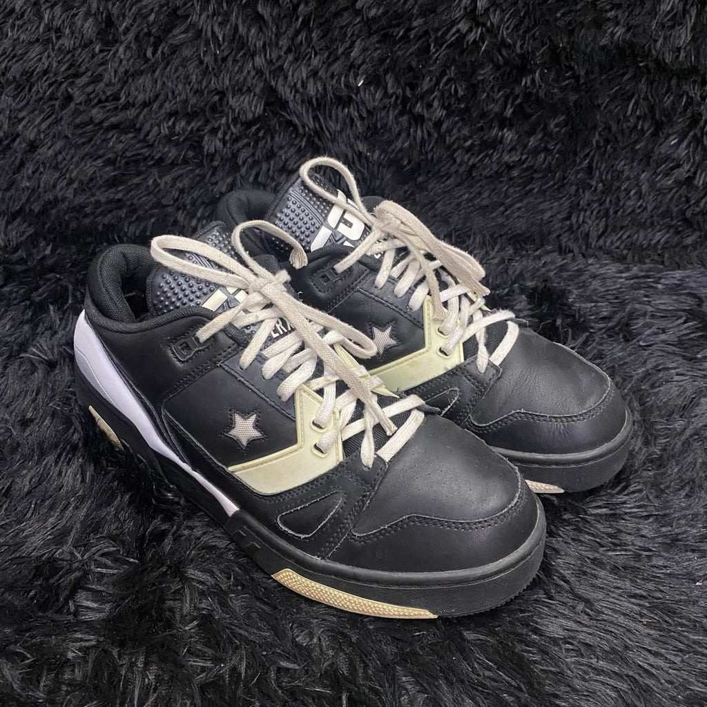 Black Star Accent Sneakers